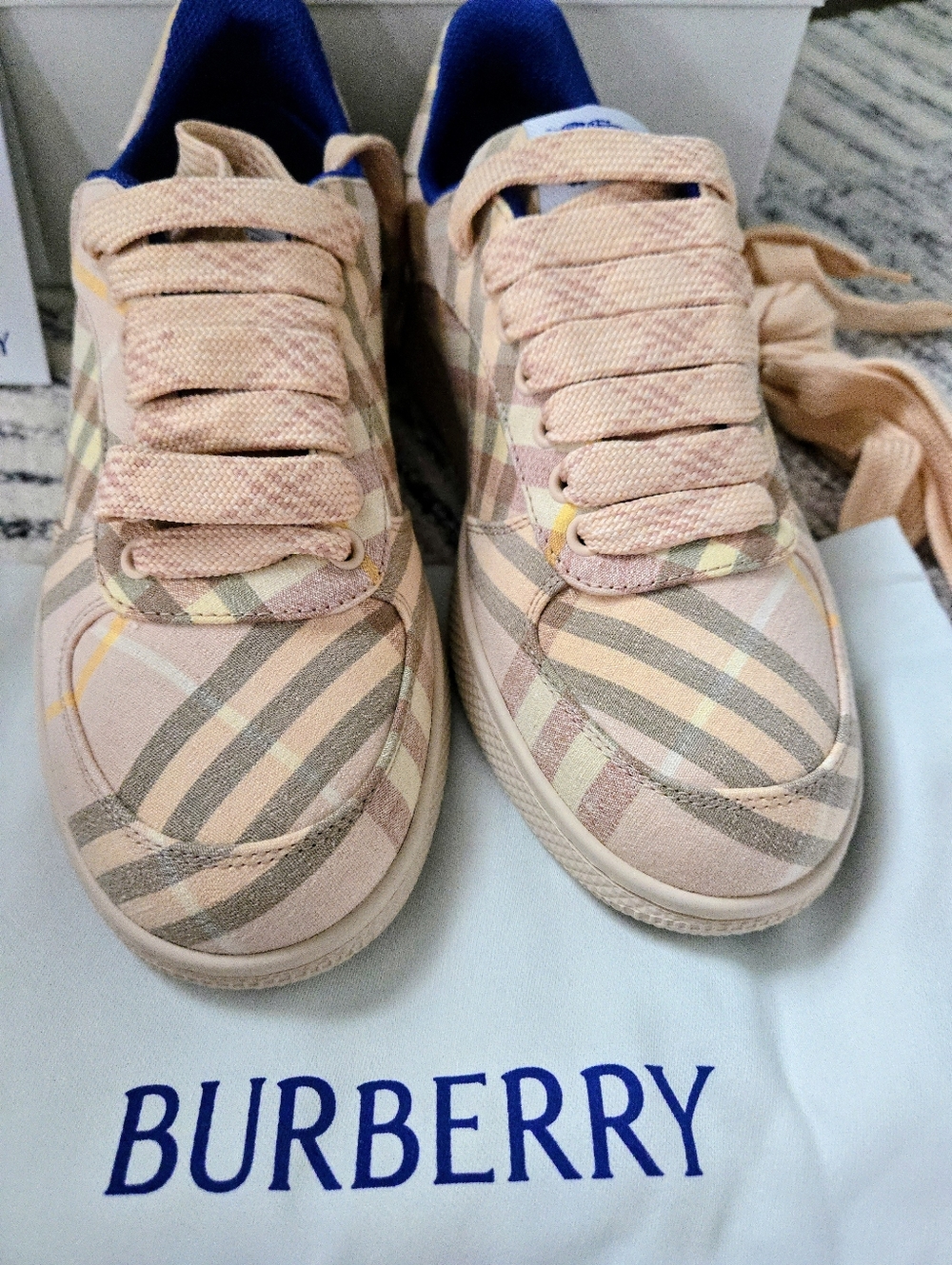 Burberry Women’s Low Top Sneakers – Size 38.5 – New w/ Box